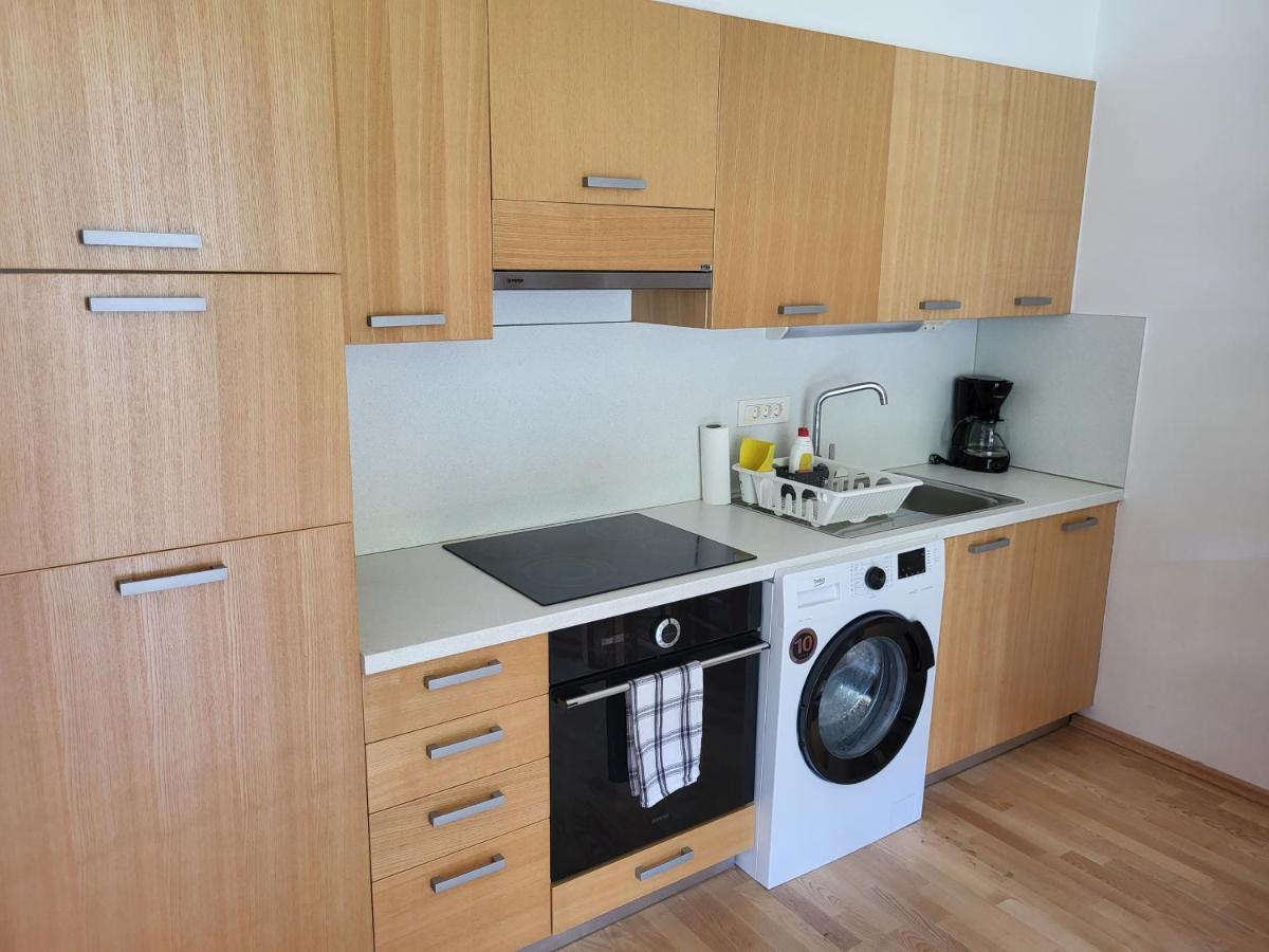 Apartma Runi pod Zlato lisico Pekre Esterno foto